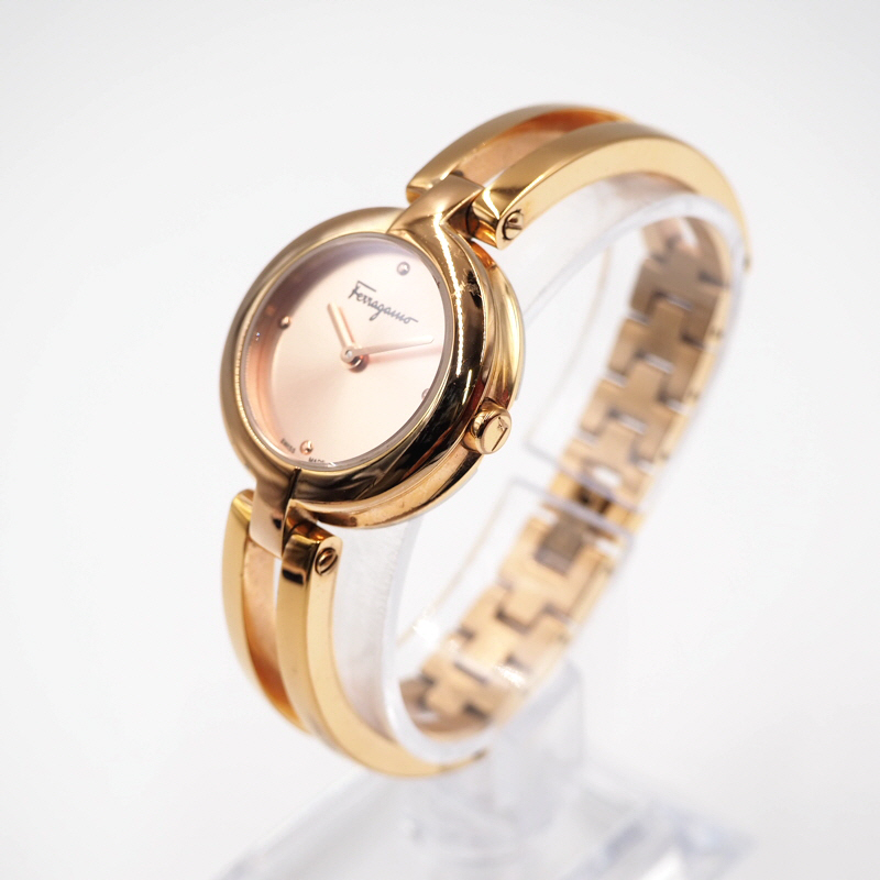Ferragamo FAT070017 Quartz Bangle Watch