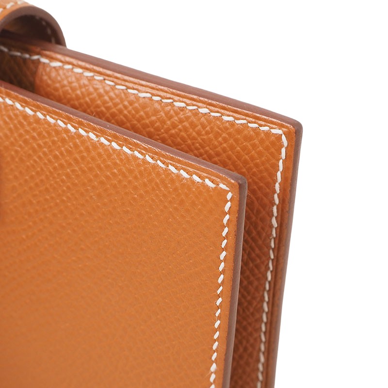 Hermès H039790CK37 Compact Beane Wallet