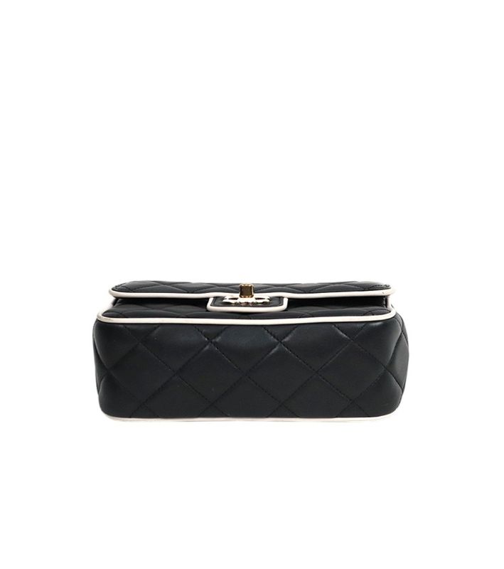 Chanel Two-Tone Lambskin Quilted CC Flap Shoulder Bag with Built-in Chip