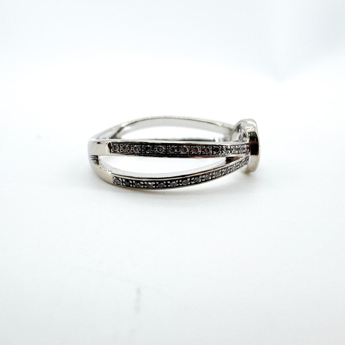 Fred Chance Infinite Ring White Gold Diamond