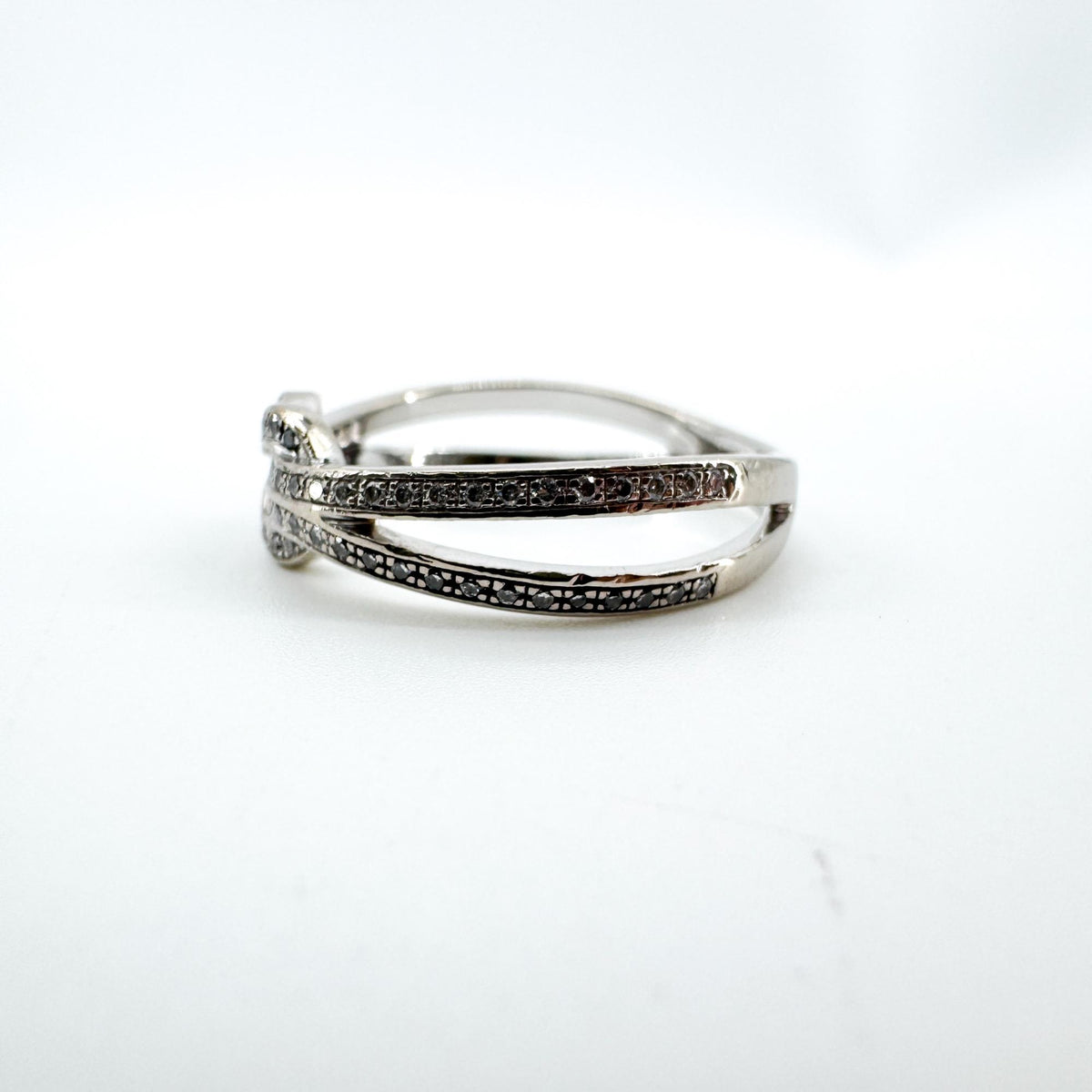 Fred Chance Infinite Ring White Gold Diamond