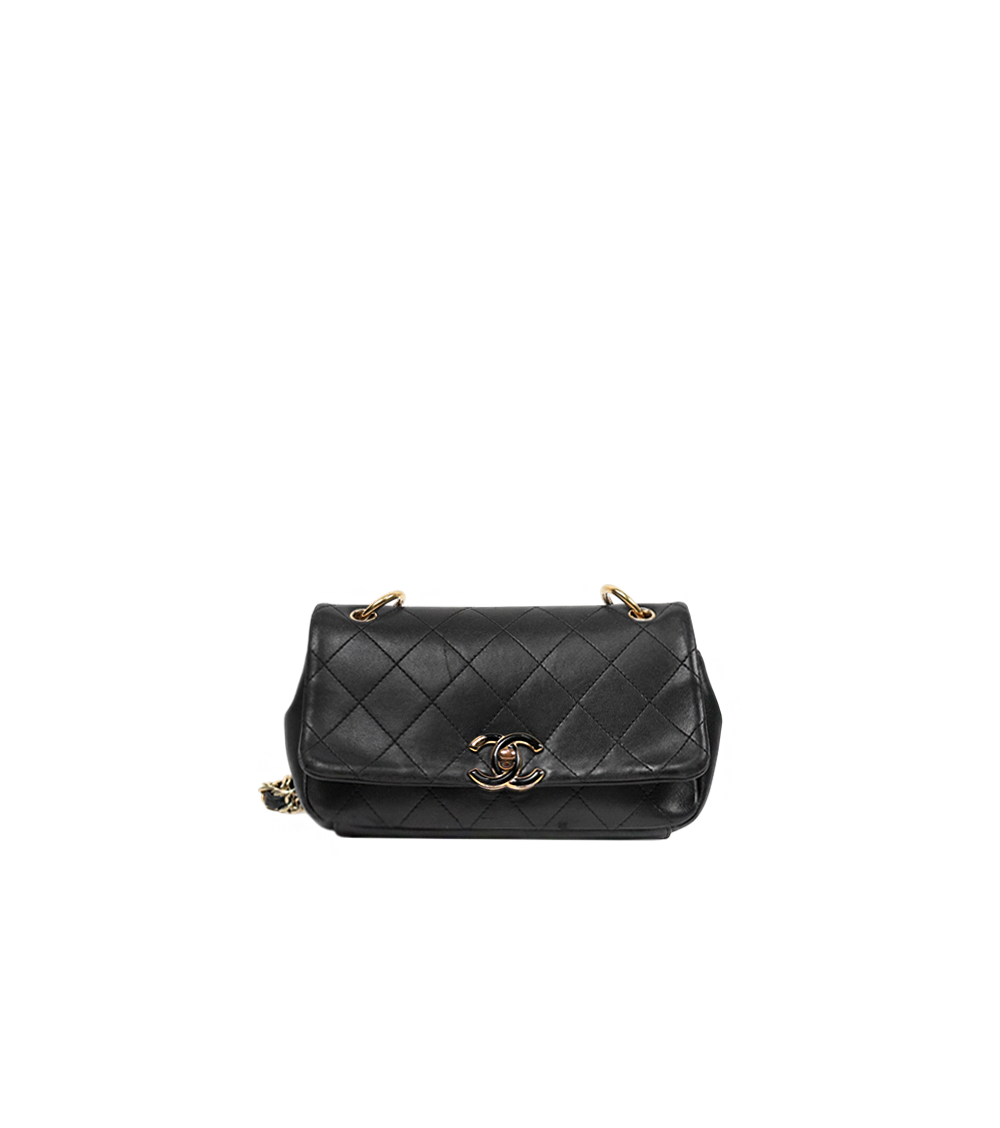 Chanel Black Lambskin Quilted CC Flap Chain Shoulder Bag