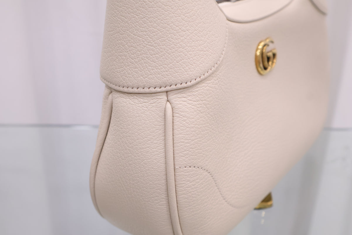 Aphrodite Small Shoulder Bag 731817