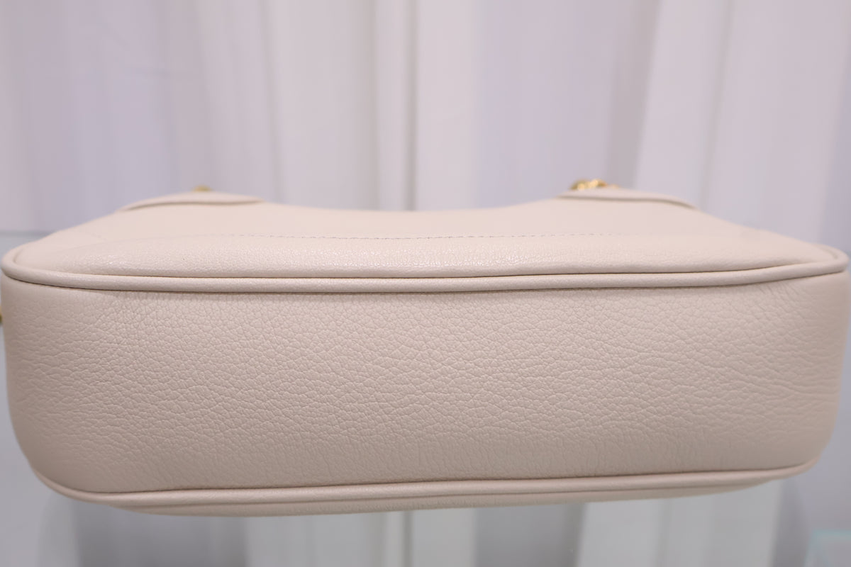 Aphrodite Small Shoulder Bag 731817