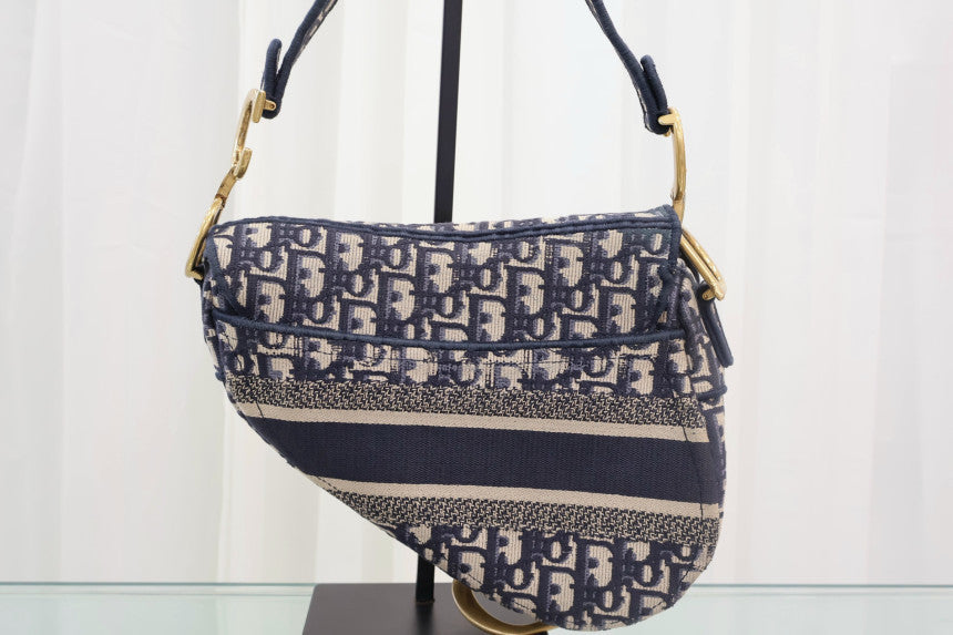 Oblique Saddle Shoulder Bag M0446CRIW M928