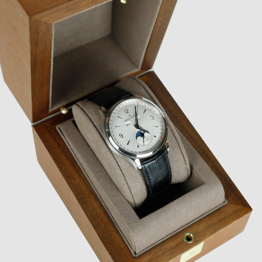 40 Jaeger-LeCoultre Calendar Master Control Moonphase Leather Watch