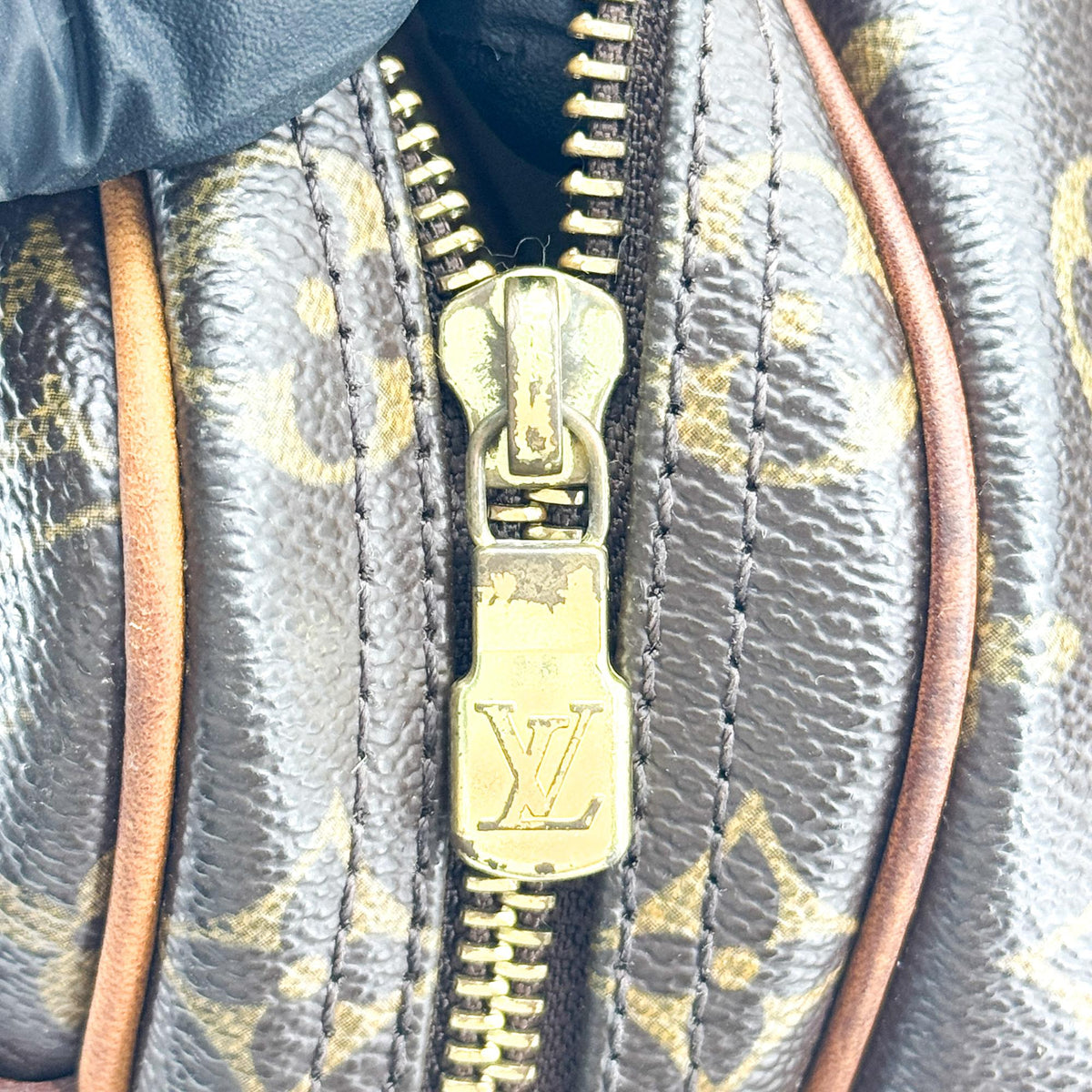 Louis Vuitton Monogram Reporter PM