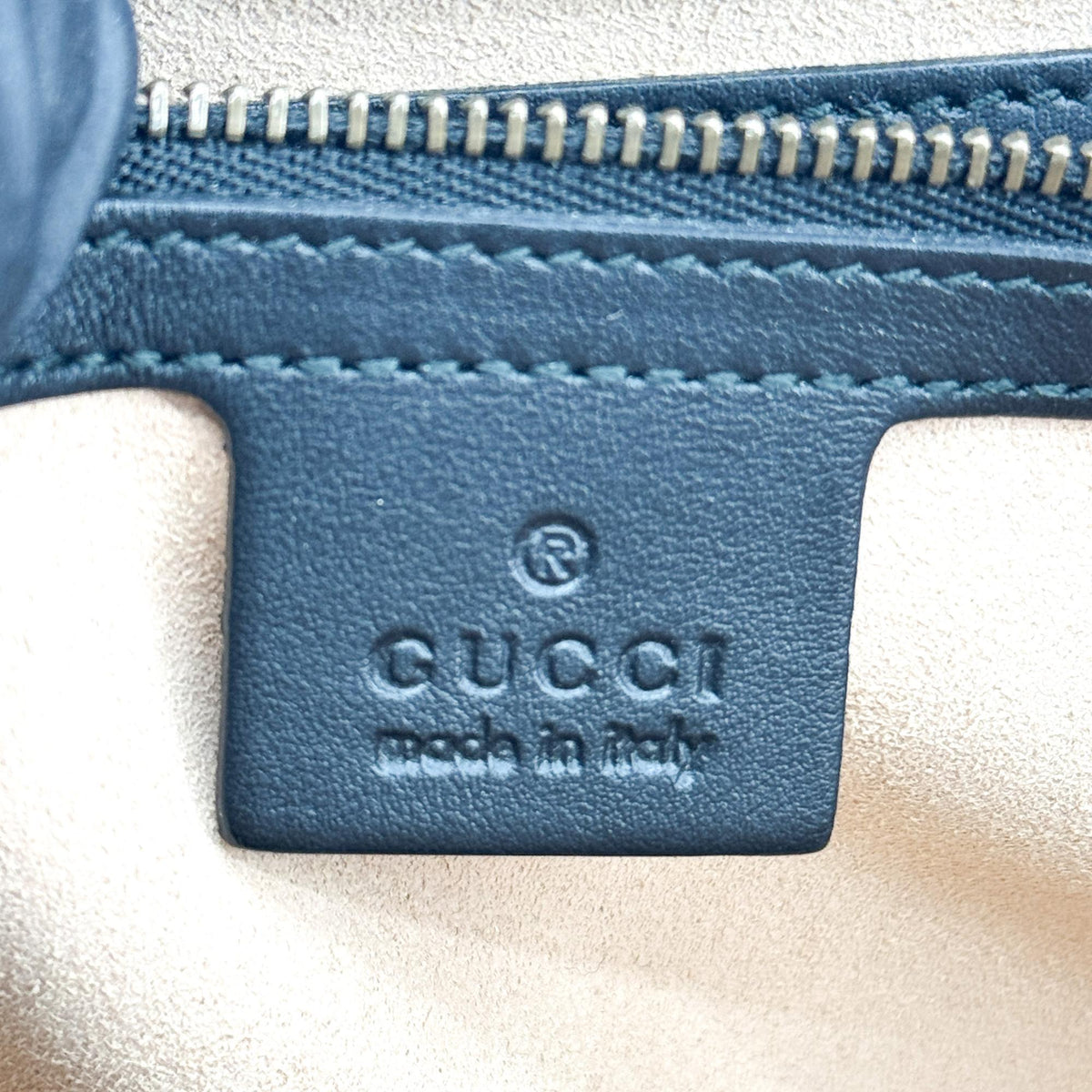 Gucci GG Marmont Matelassé Medium Tote Bag Black