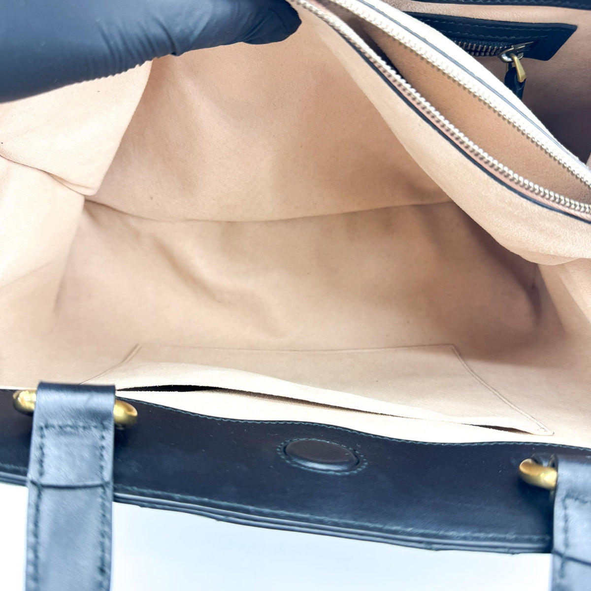 Gucci GG Marmont Matelassé Medium Tote Bag Black