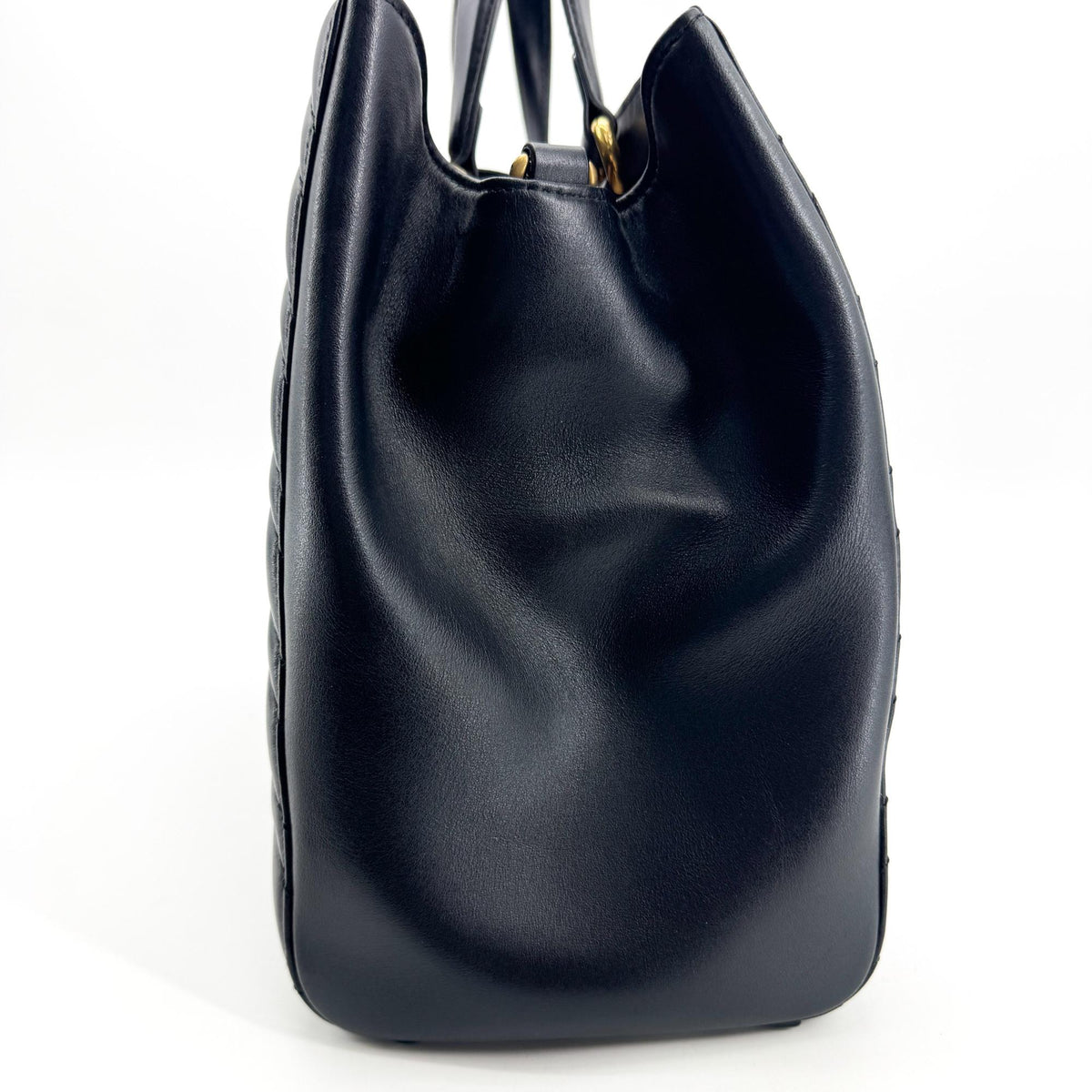 Gucci GG Marmont Matelassé Medium Tote Bag Black