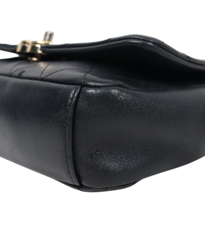 Chanel Black Lambskin Quilted CC Flap Chain Shoulder Bag