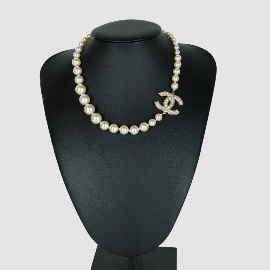 CC Pearl Necklace A64757