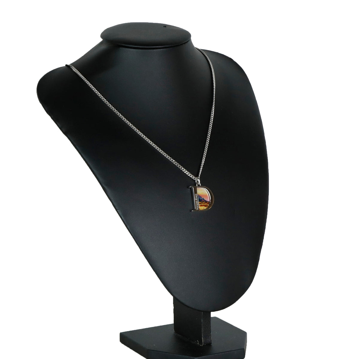 Mount D logo necklace