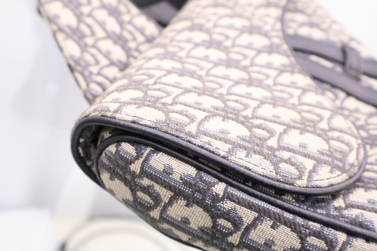 Saddle Crossbody Bag 1ADPO093YKY_H28E
