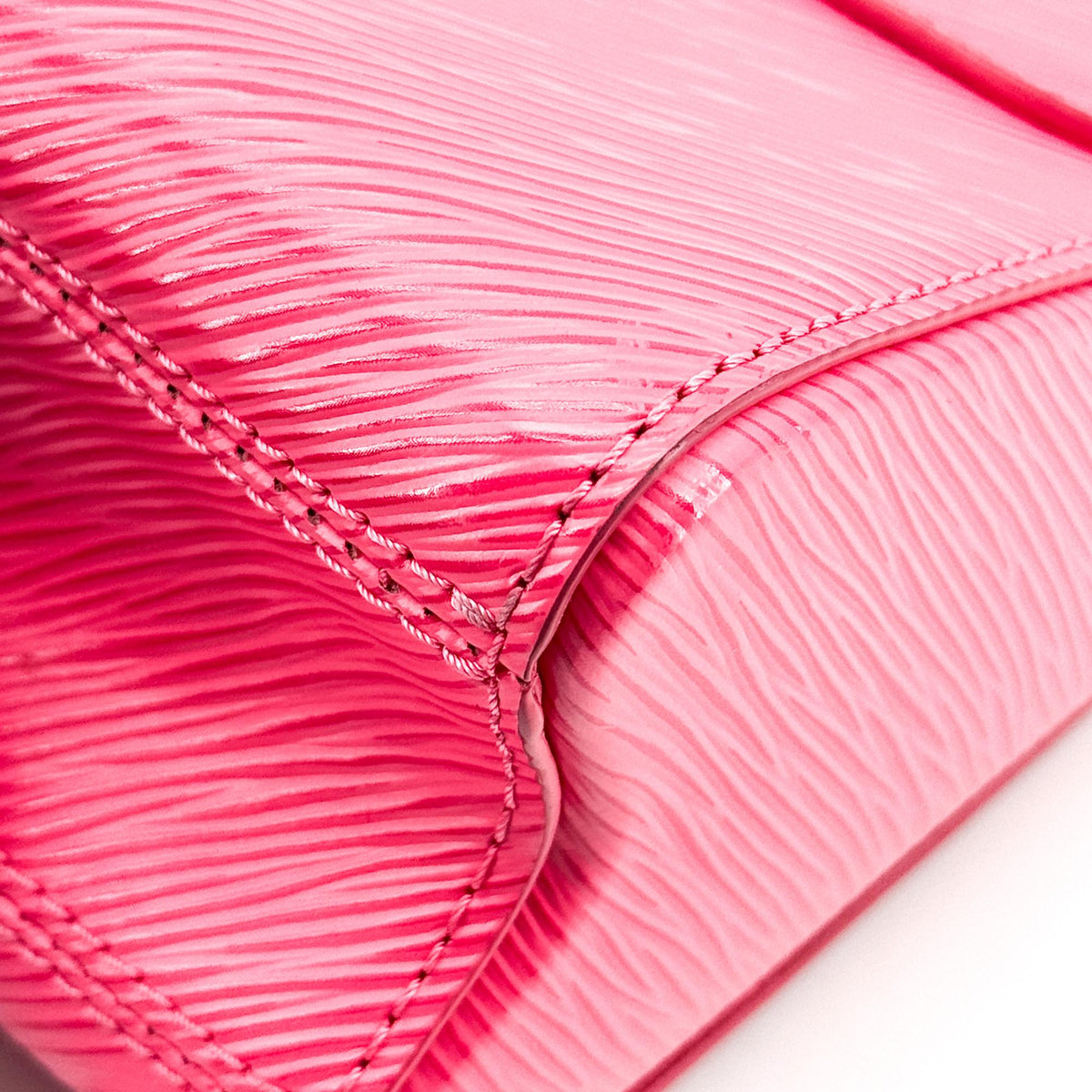 Louis Vuitton Twist PM Epi Pink
