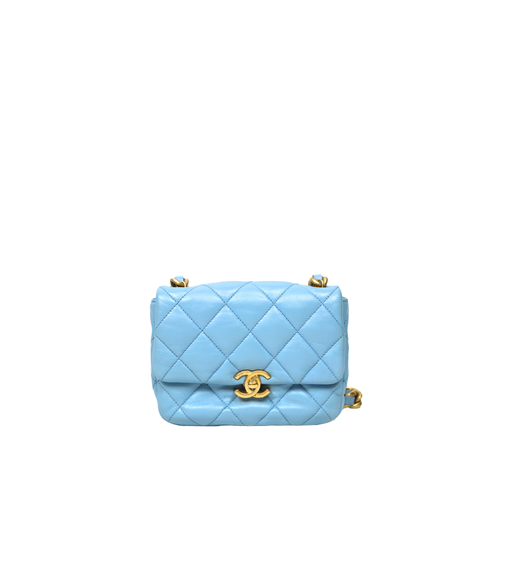 Chanel Sky Blue Lambskin Quilted Chain Shoulder Bag