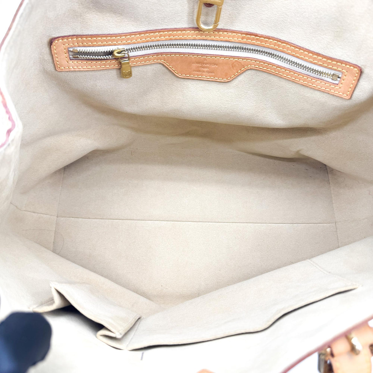 Louis Vuitton Damier Azur Hampstead MM Shoulder Bag