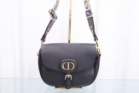 Bobby Large Crossbody Bag m9320ubby