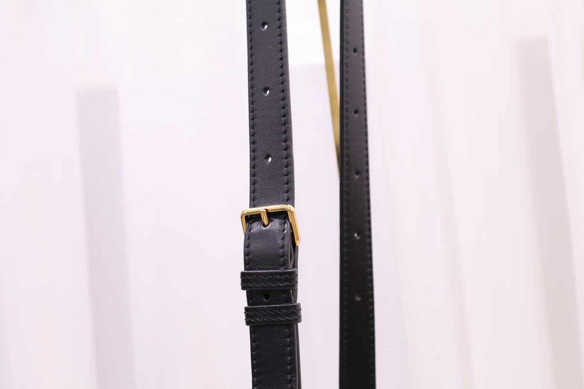 Louis Stripe Tambourine Crossbody Bag 8027293