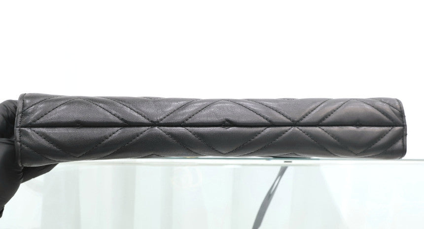 GG Marmont Matelassé Clutch Black Gold Hardware 448450
