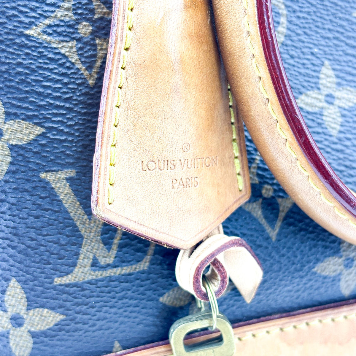 Sac Louis Vuitton Alma BB en toile Monogram