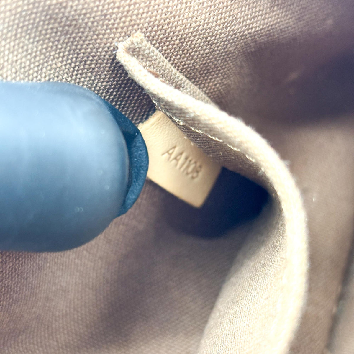 Sac Louis Vuitton Alma BB en toile Monogram