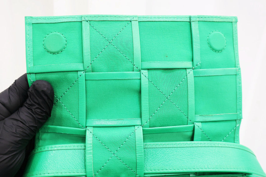 Cassette Belt Crossbody Bag 651053
