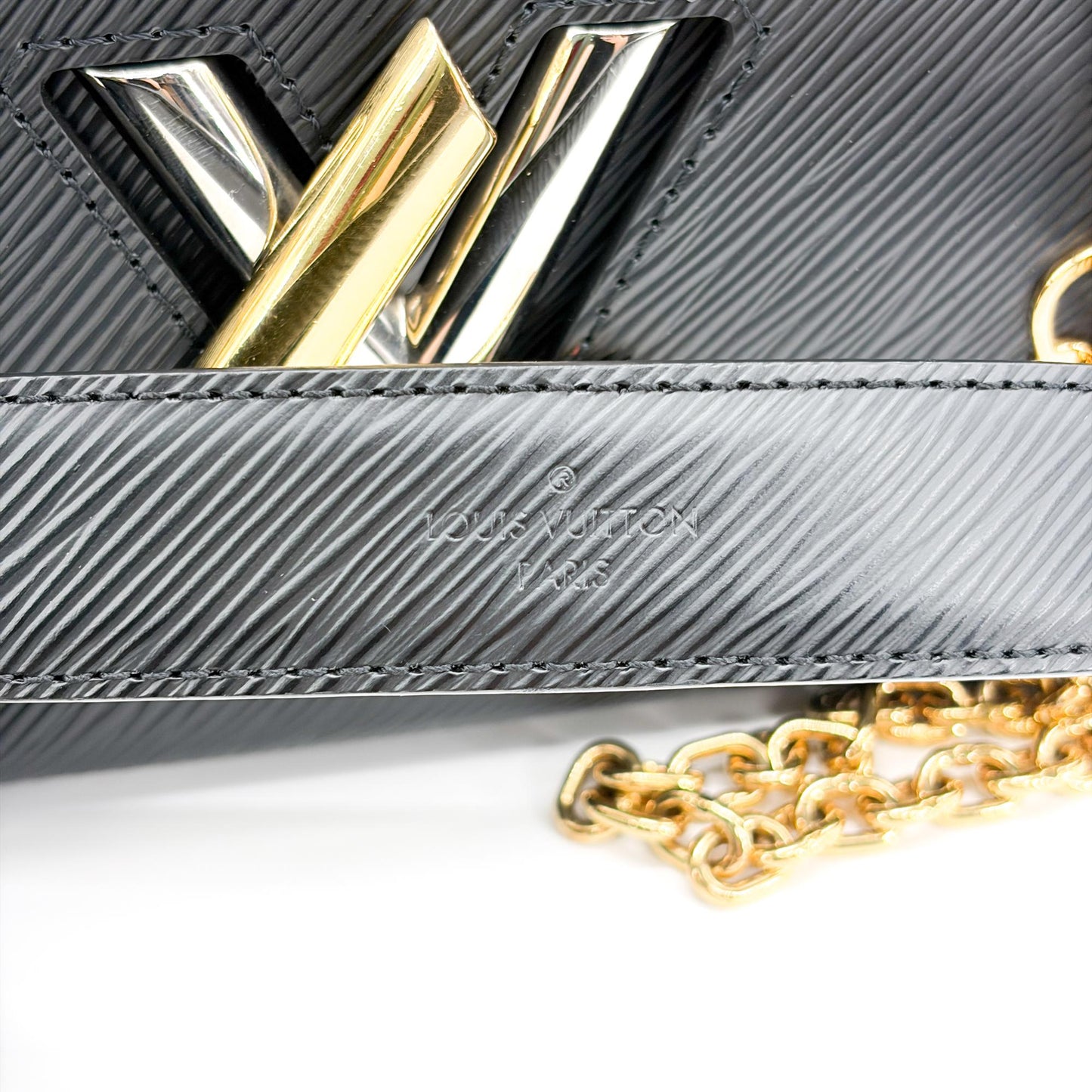 Louis Vuitton Twist MM Love Lock Effie Black