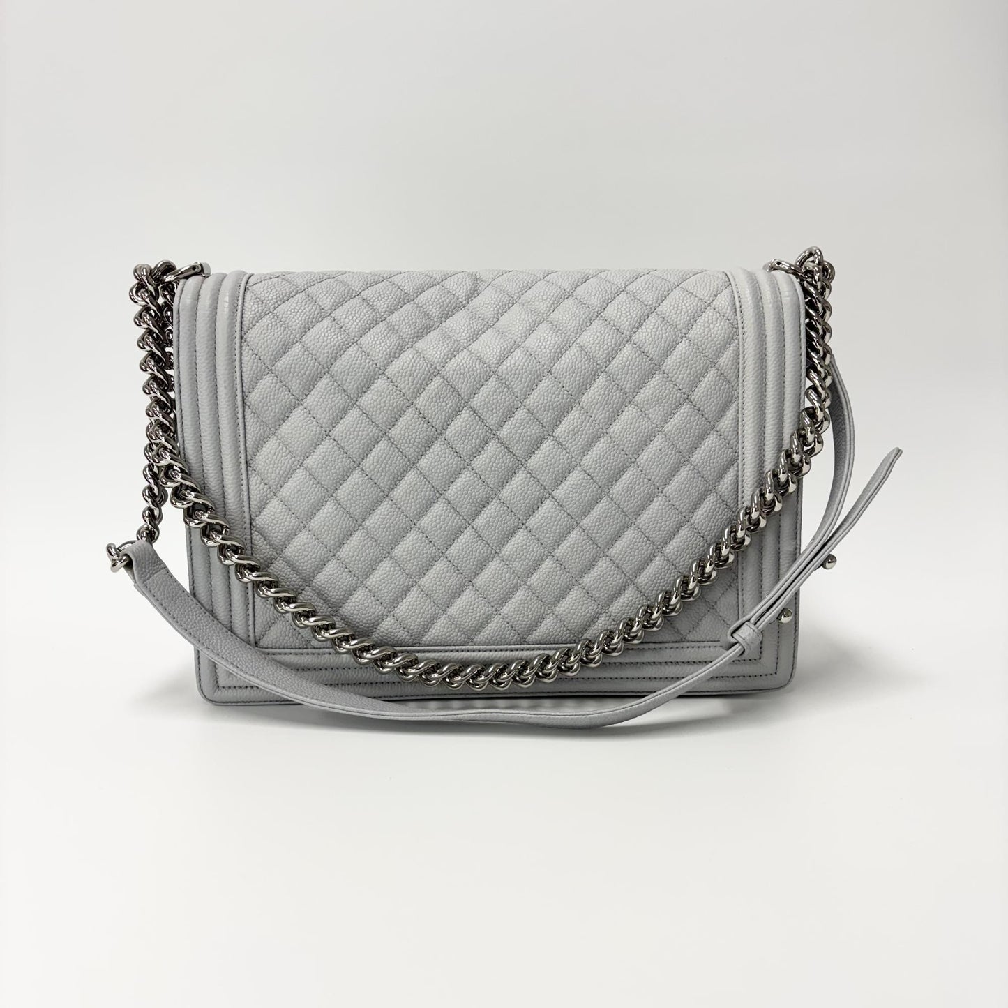 Chanel Boy Bag Caviar Silver Hardware Large