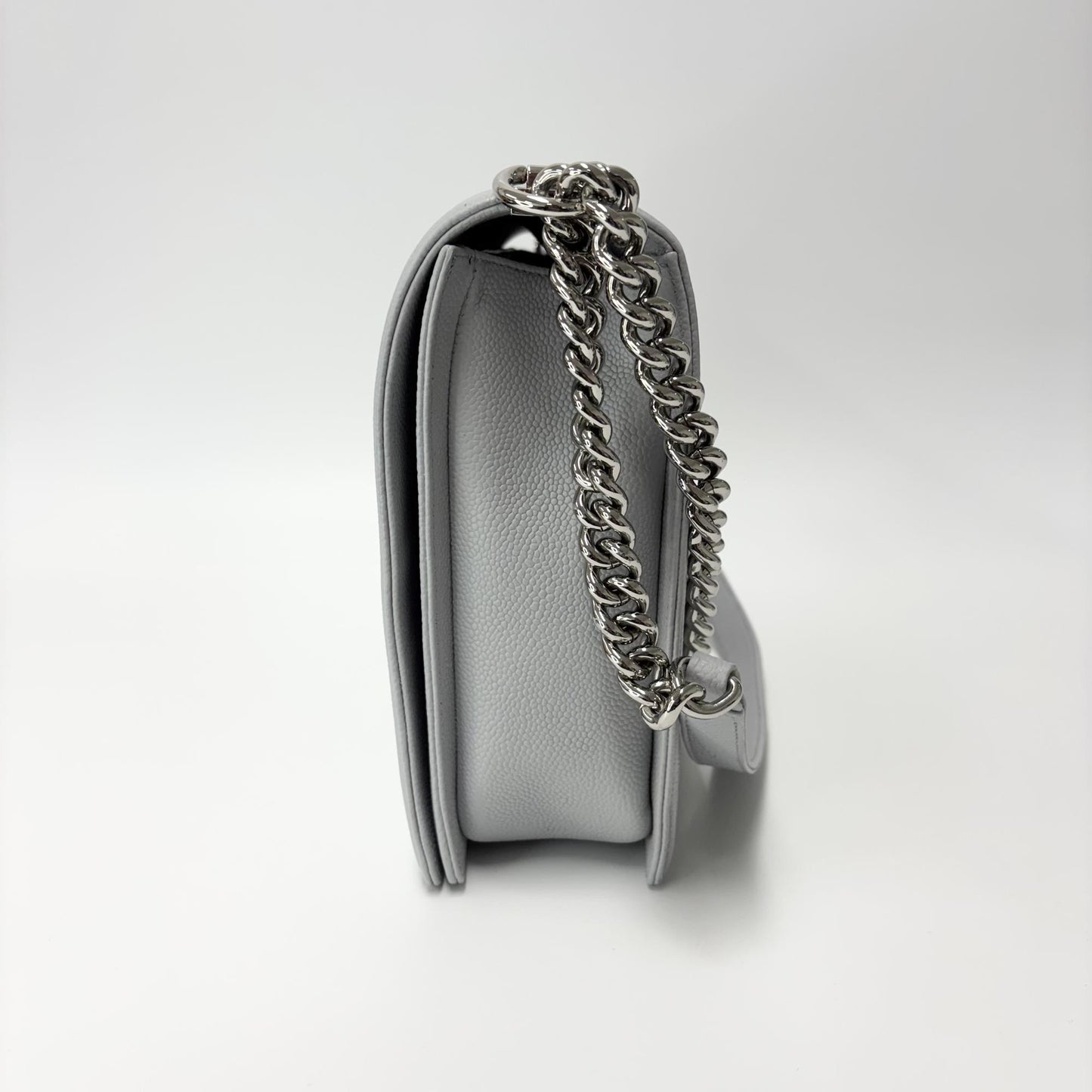 Chanel Boy Bag Caviar Silver Hardware Large