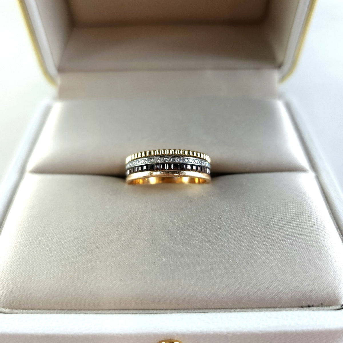 67 Quattro Classic Diamond Small Ring