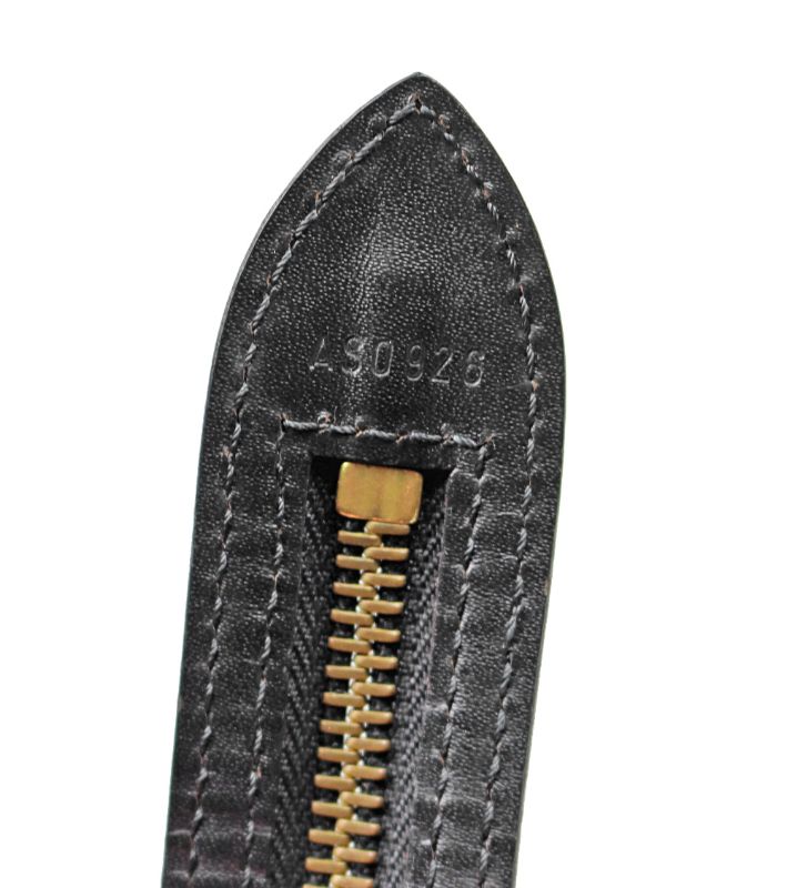 Louis Vuitton Black Epi Saint-Jacques