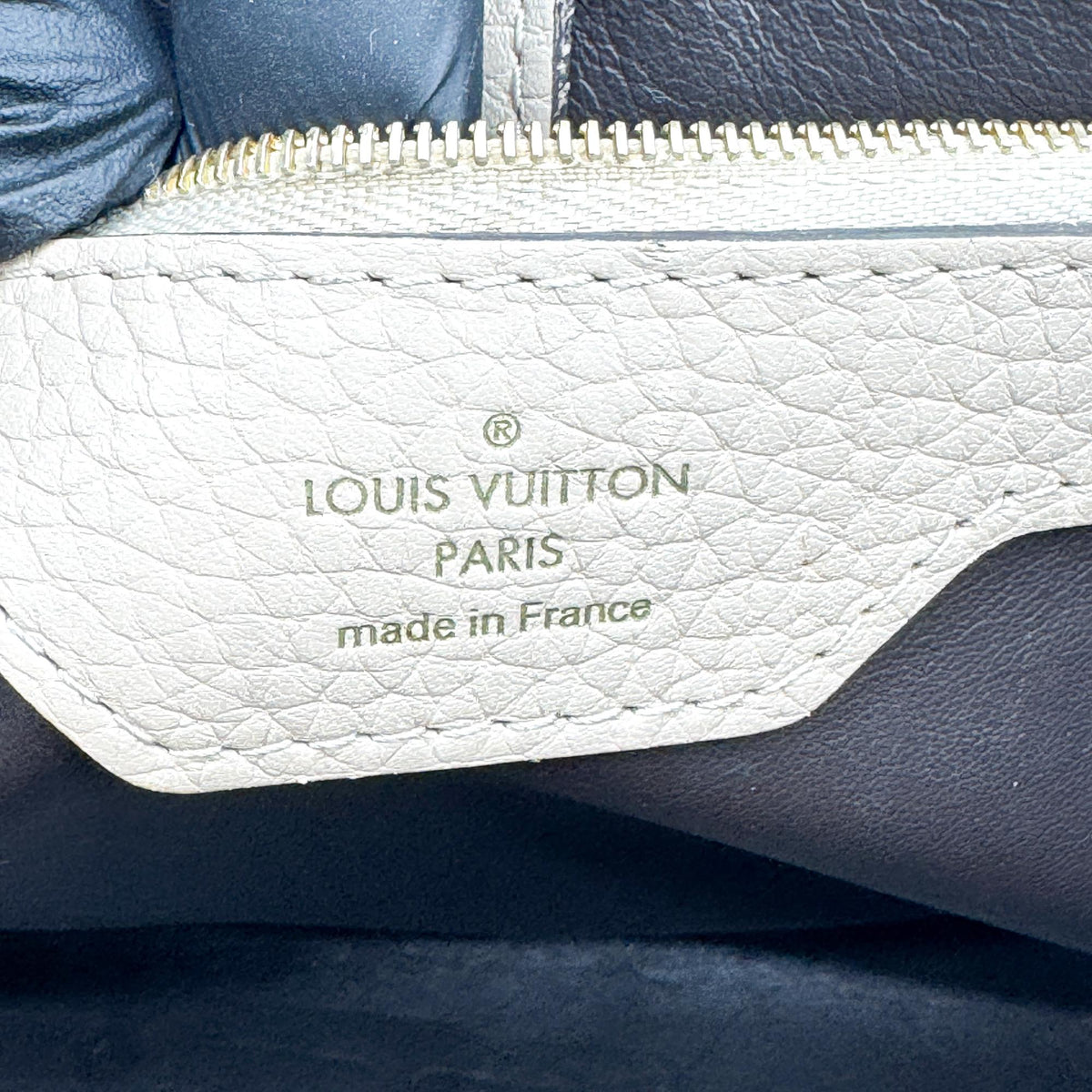 Louis Vuitton Capucines MM Tote Bag