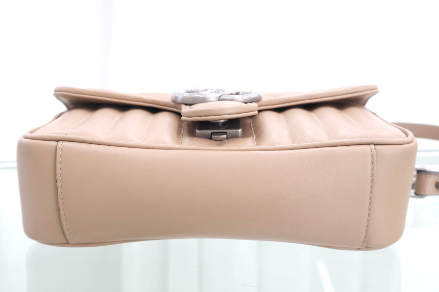 GG Marmont Matelassé Mini Cross Shoulder Bag 446744