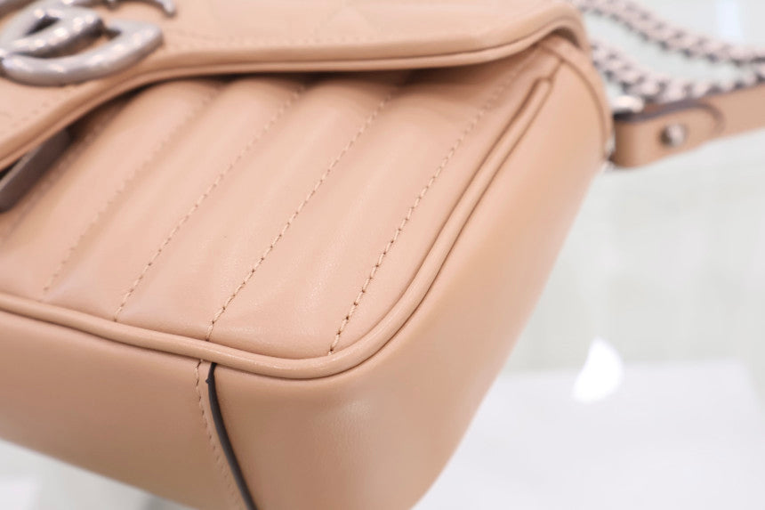 GG Marmont Matelassé Mini Cross Shoulder Bag 446744