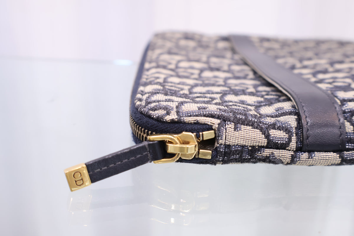 Travel Kit Clutch S5476CTZQ