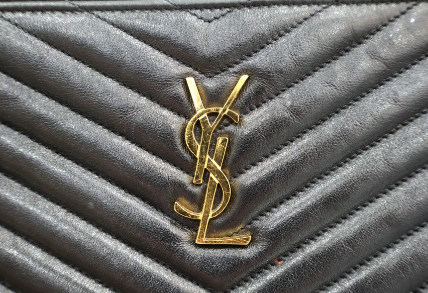 Monogram Matelassé Medium Clutch 559193