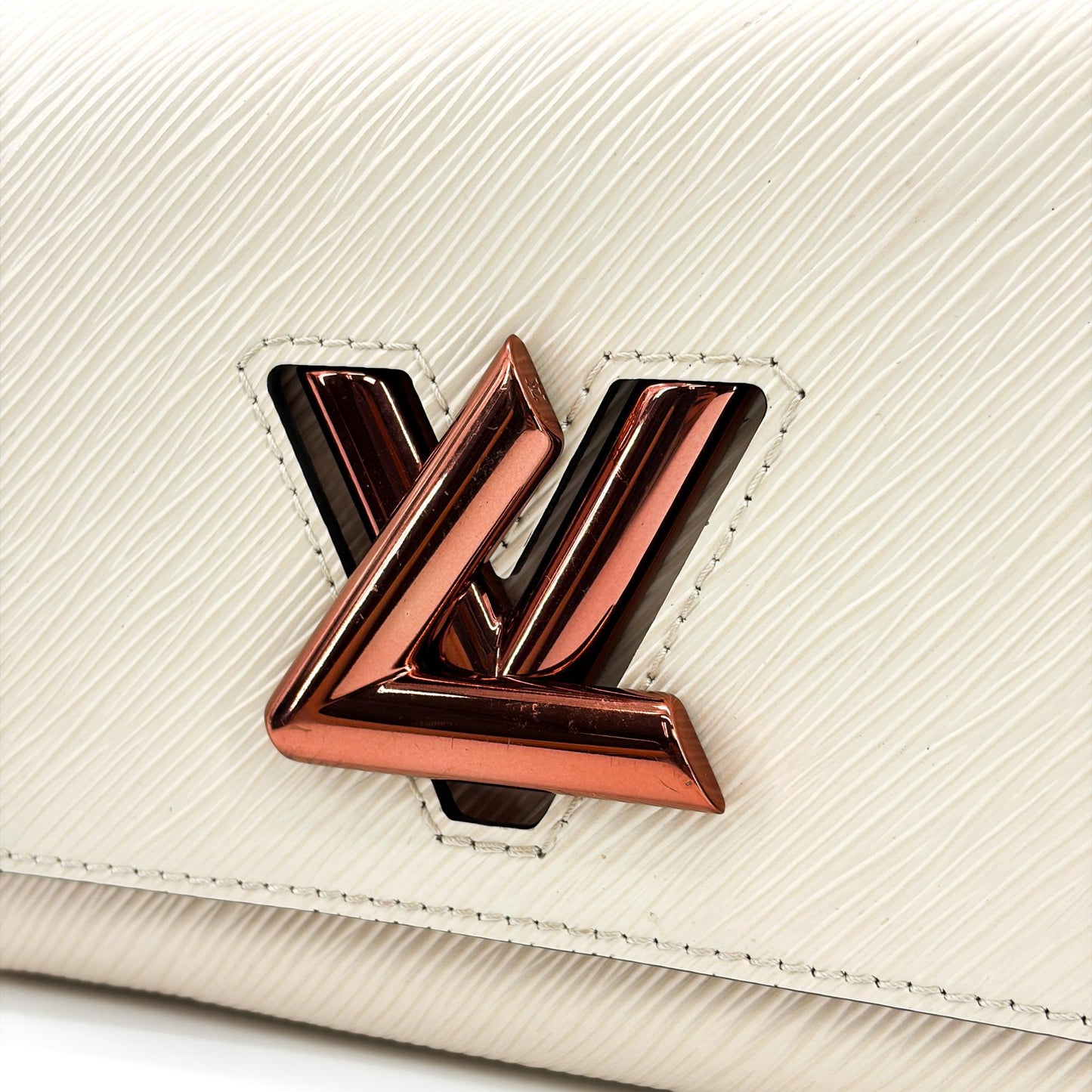 Louis Vuitton Twist MM Epi Ivory Rose Gold