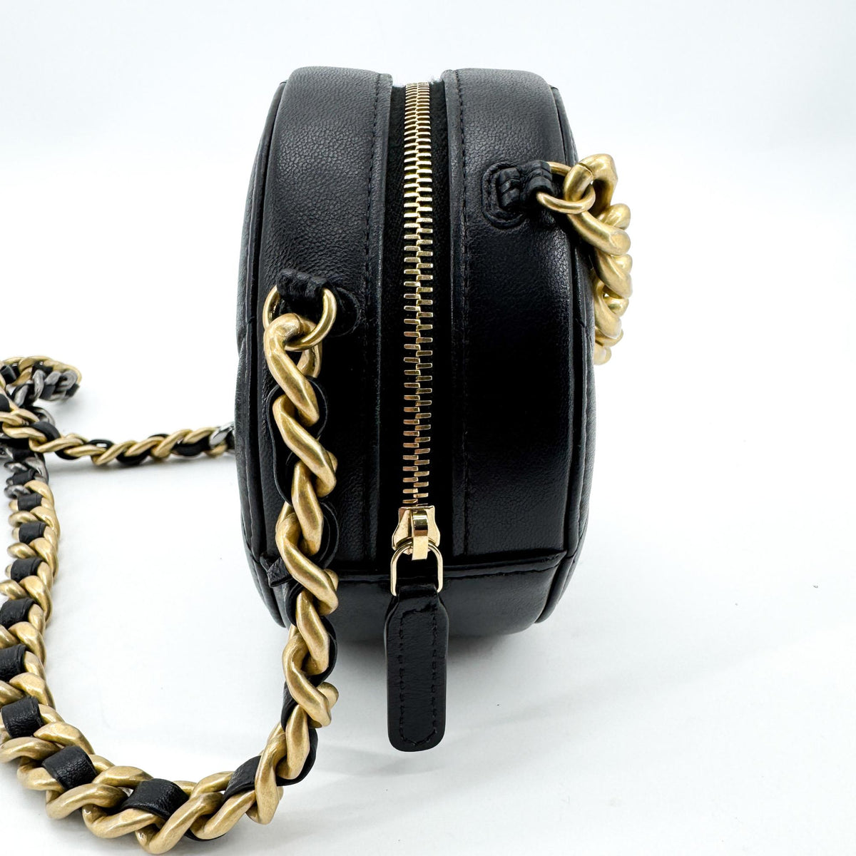 Chanel 19 Round Chain Bag Black Lambskin