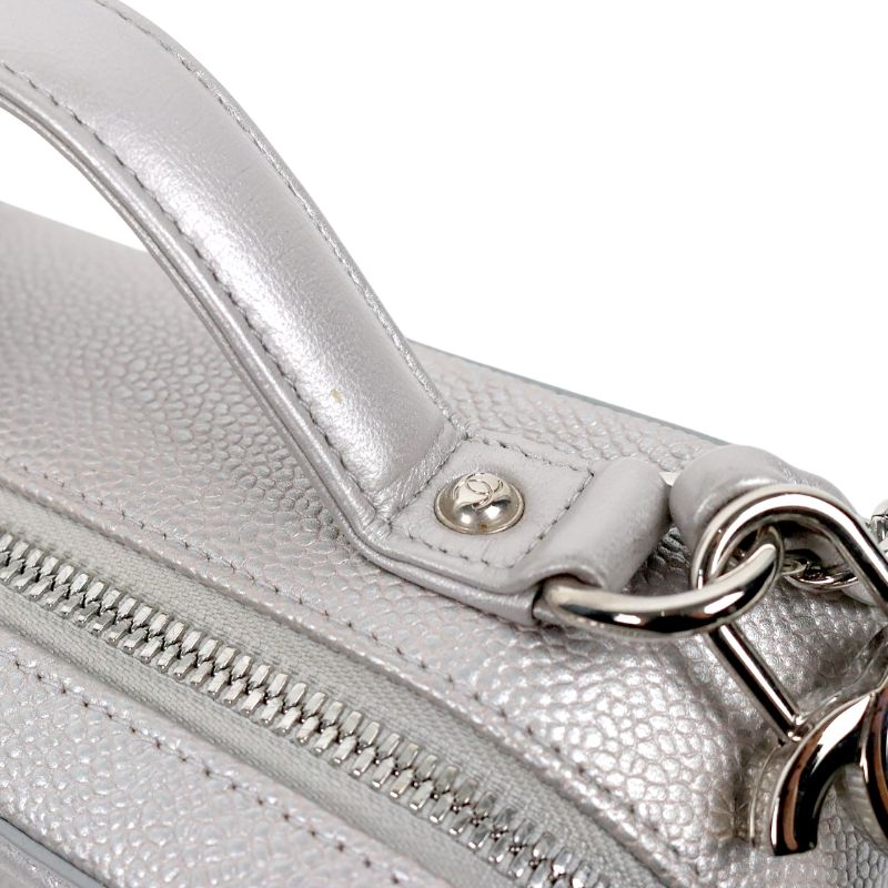 Chanel Metallic Silver Caviar Skin Cosmetic Case