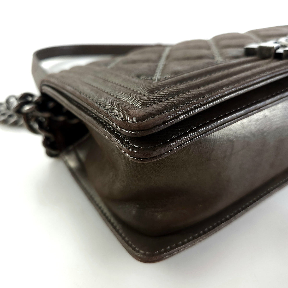 Medium Boy Wild Stitch Flap Shoulder Bag Crossbody Bag