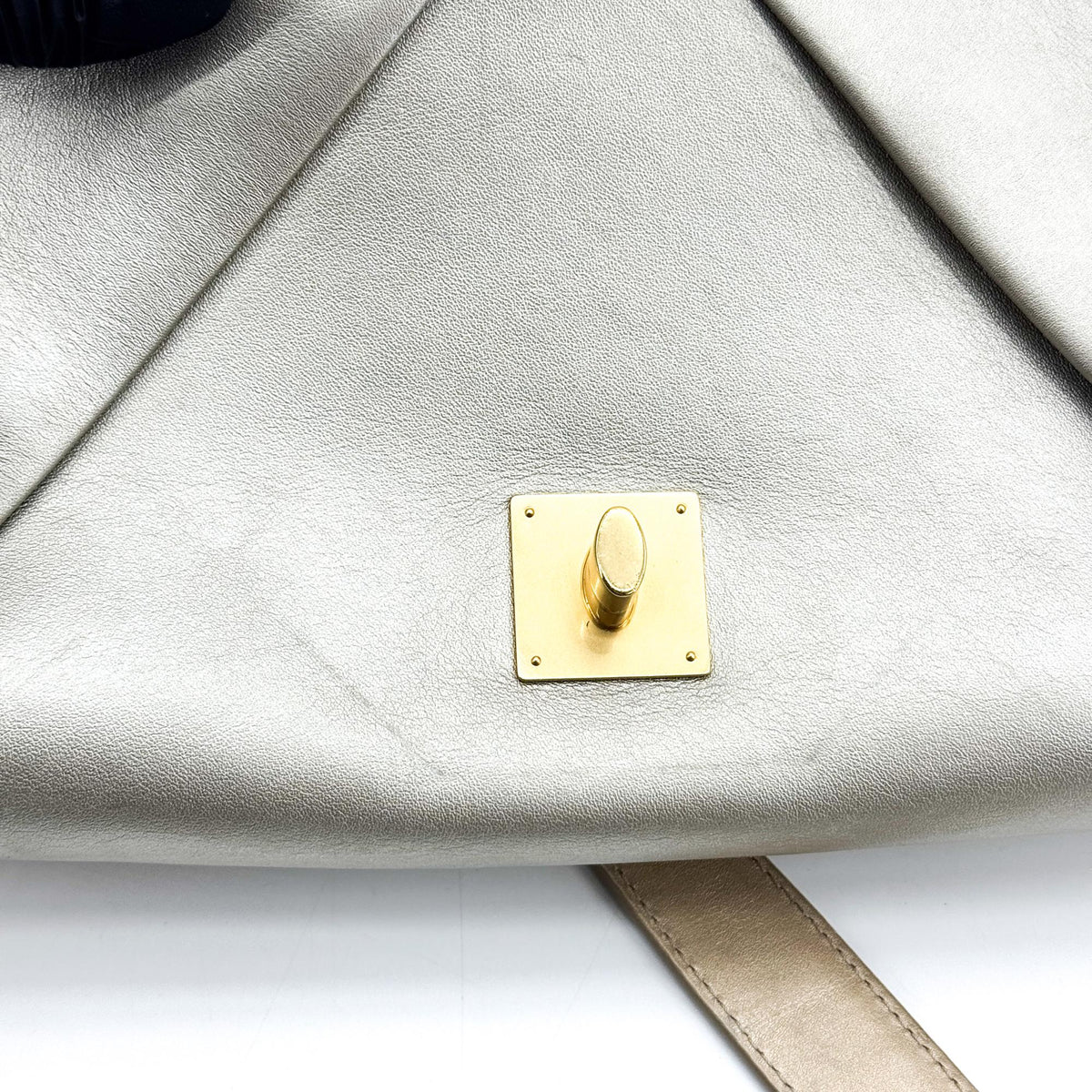 Louis Vuitton Love Note Chain Shoulder Bag