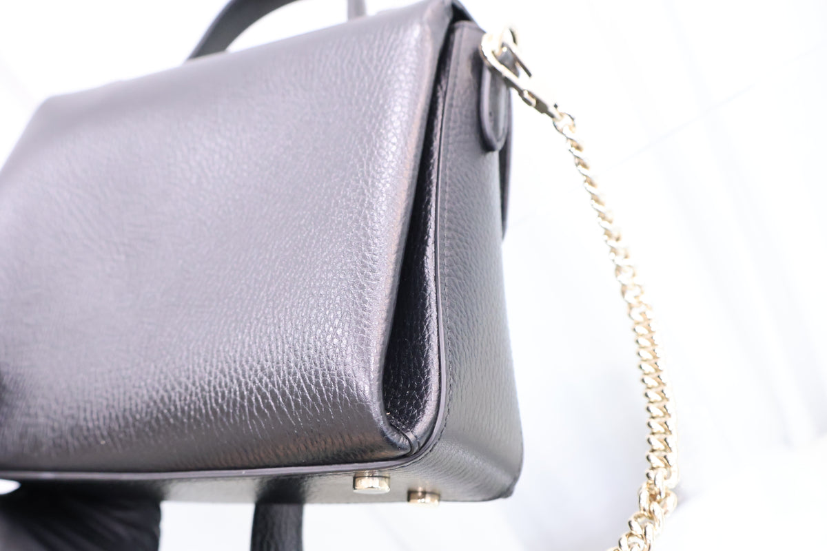 GG Interlocking Chain Shoulder Bag 510302