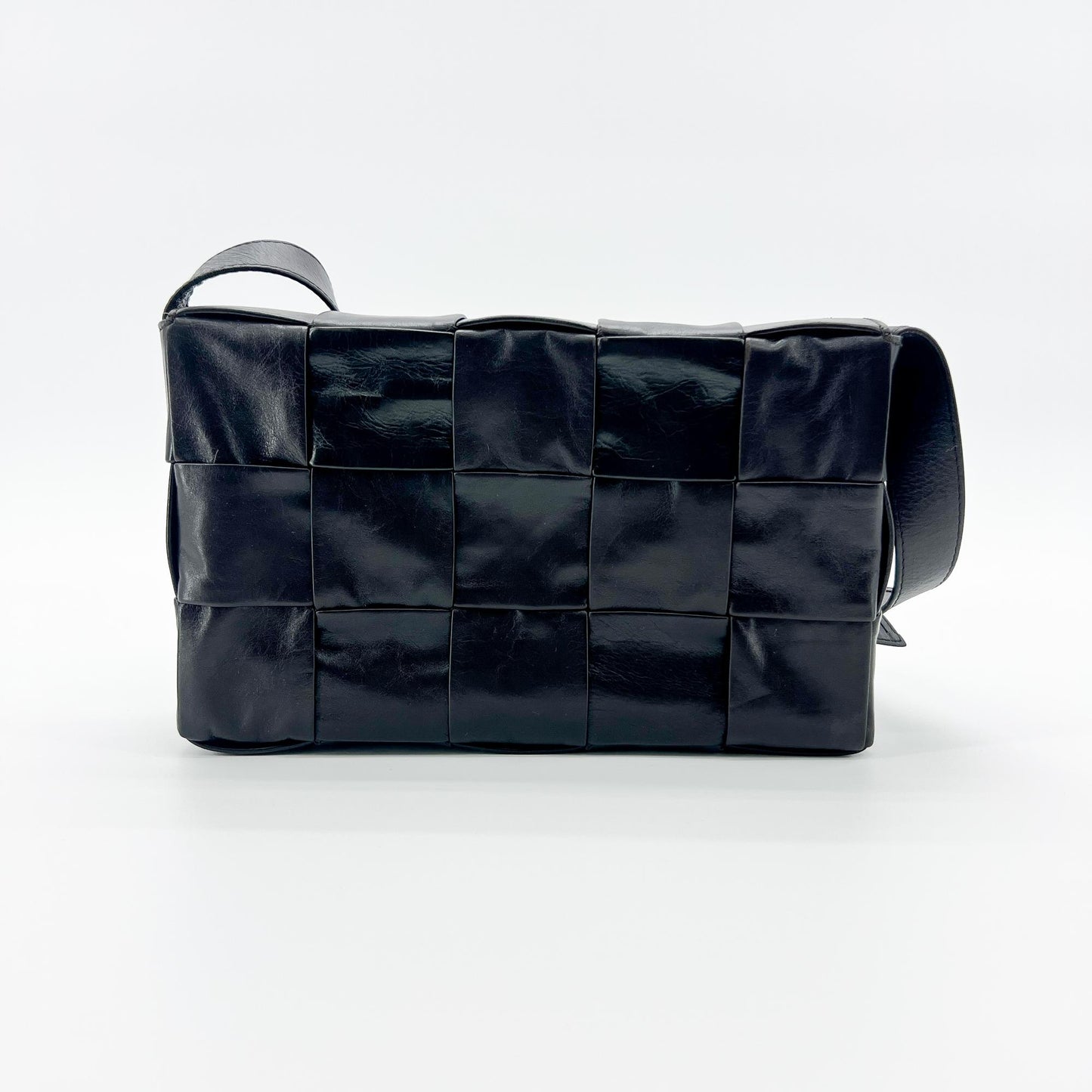 Bottega Veneta Intrecciato Cassette Bag Black with Silver Hardware