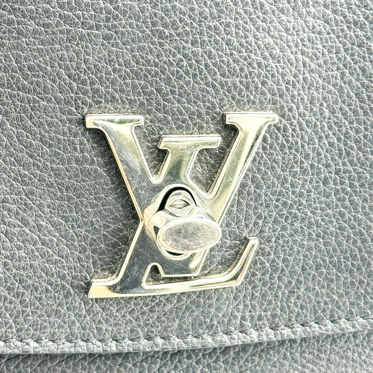 Louis Vuitton Lockme Ever Mini Black Silver Hardware
