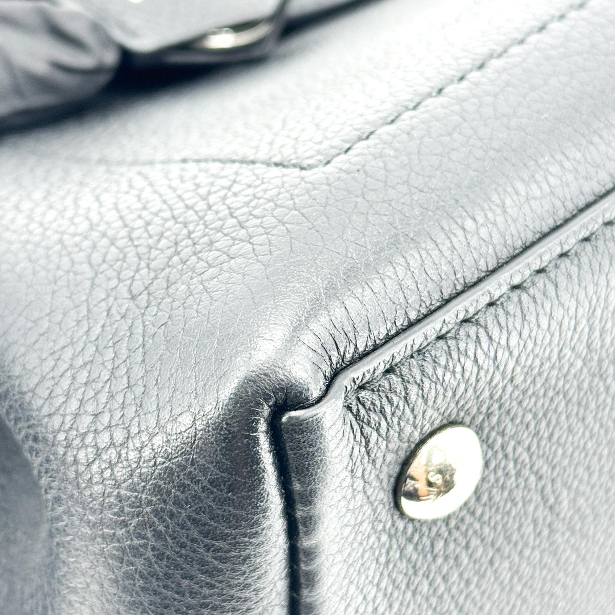 Louis Vuitton Lockme Ever Mini Black Silver Hardware