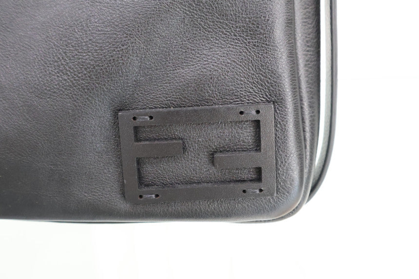 Simply Medium Shoulder Bag 8br829