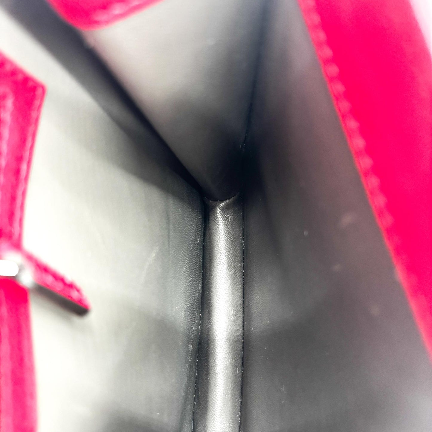 Gucci Blondie Medium Shoulder Bag Red with Silver Hardware