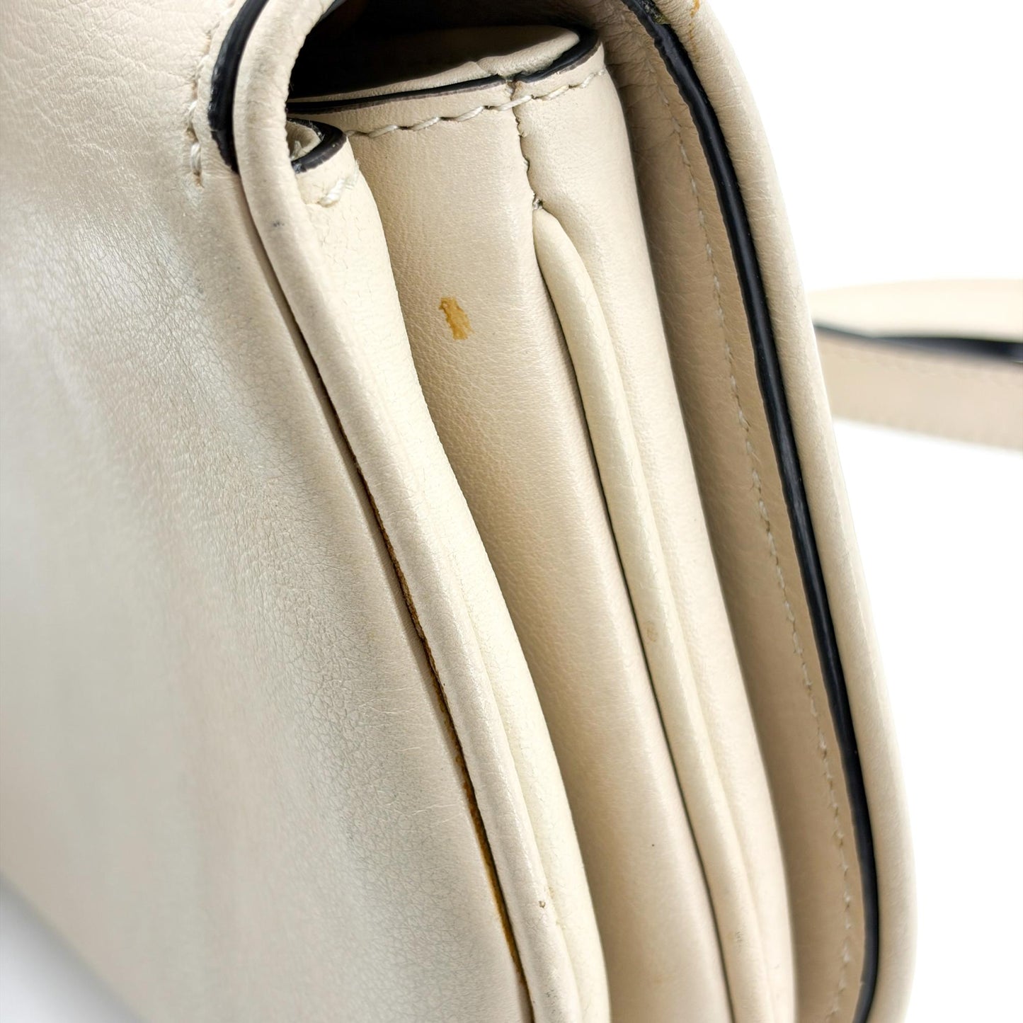 Gucci Blondie Small Shoulder Bag Beige