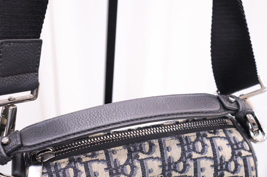 Oblique Jacquard Roller Mini Messenger Crossbody Bag 1ESPO219YKY